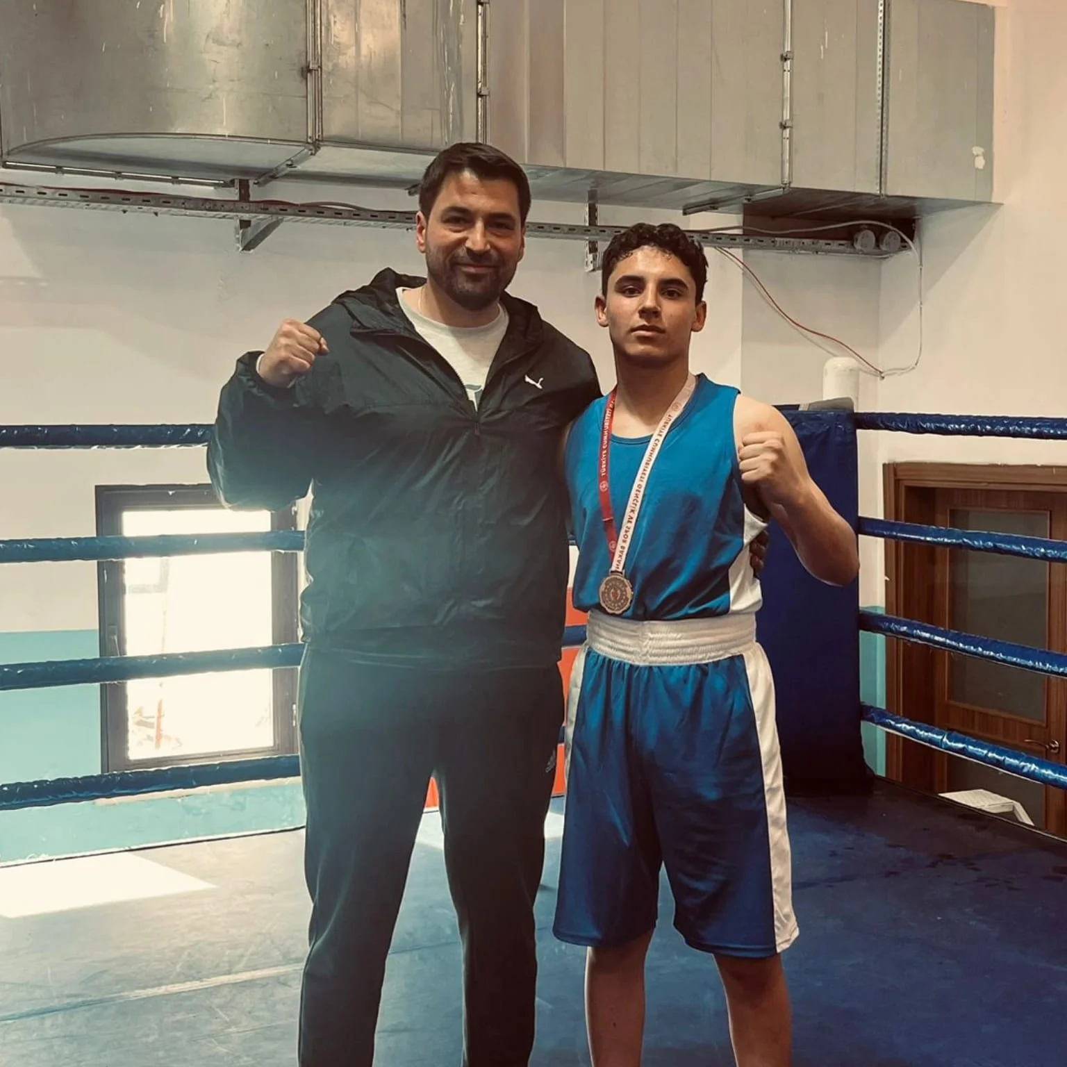 Boks salonu